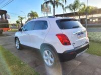 CHEVROLET - TRACKER - 2015/2015 - Branca - R$ 72.900,00