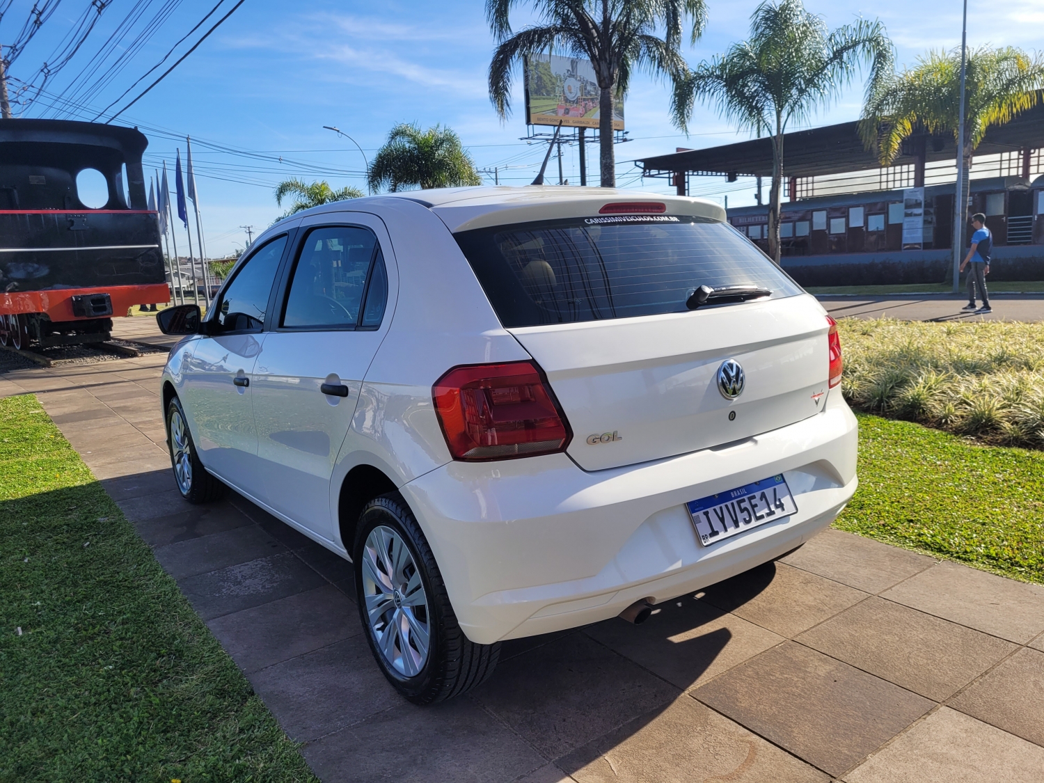 VOLKSWAGEN - GOL - 2019/2019 - Branca - R$ 52.900,00