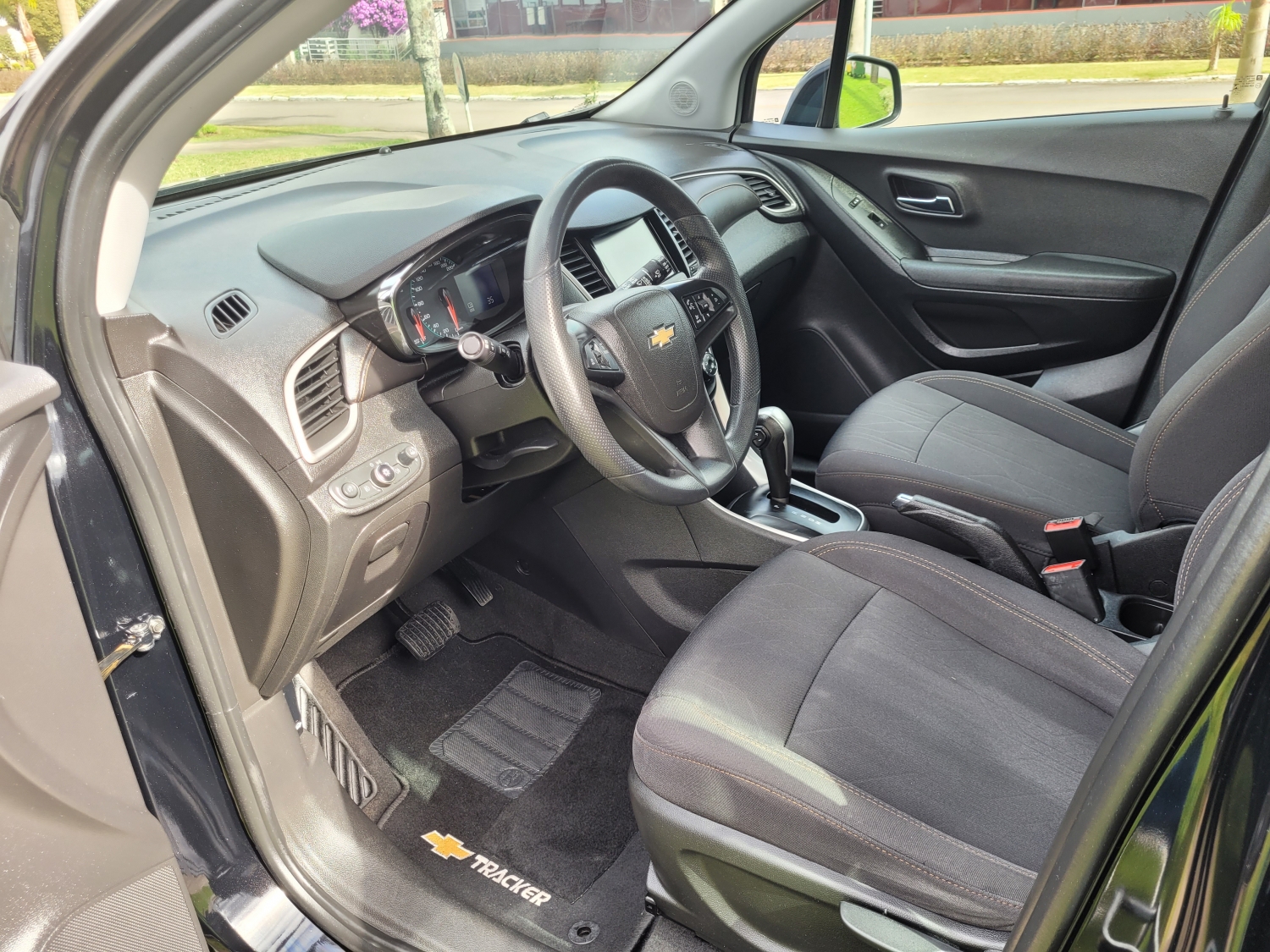 CHEVROLET - TRACKER - 2019/2019 - Preta - R$ 88.900,00