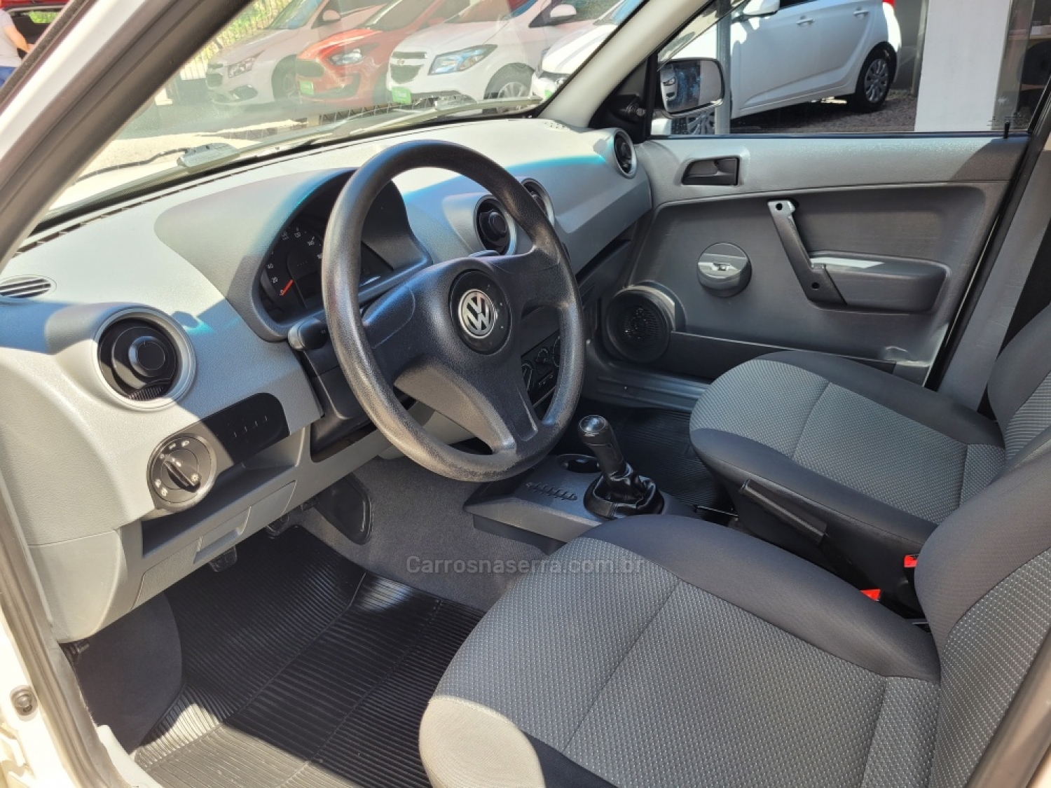 VOLKSWAGEN - GOL - 2012/2013 - Branca - R$ 32.900,00