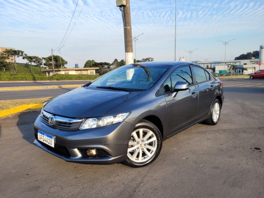 HONDA - CIVIC - 2013/2013 - Cinza - R$ 65.900,00