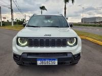 JEEP - RENEGADE - 2022/2022 - Branca - R$ 135.900,00