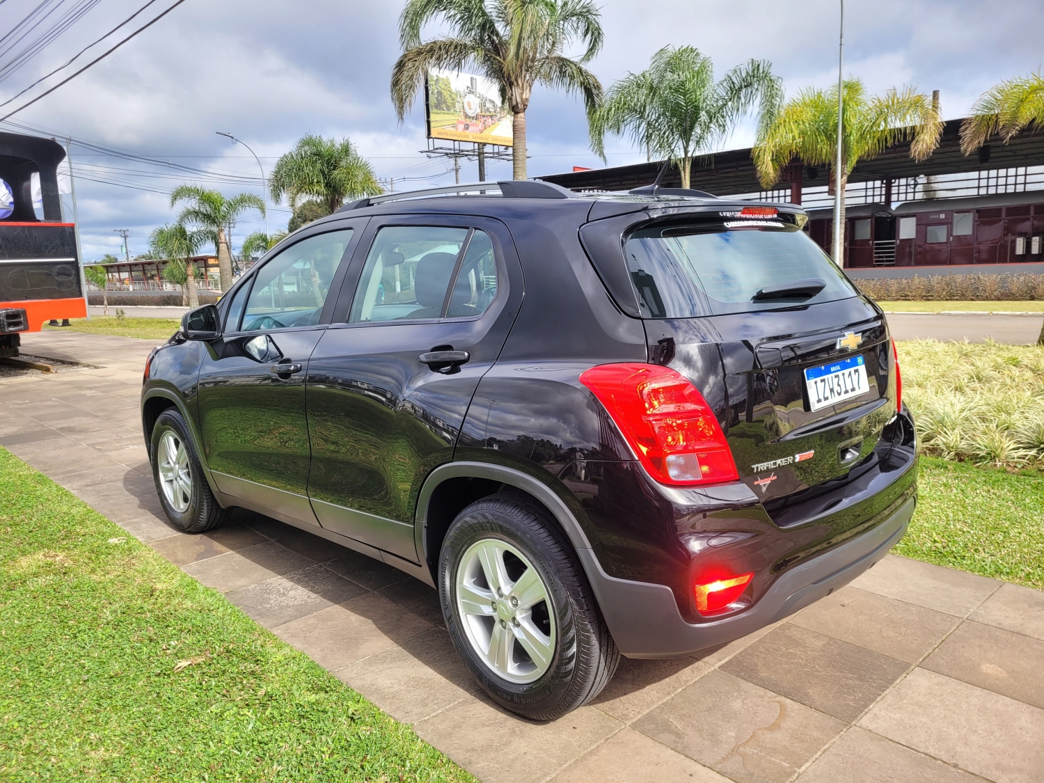 CHEVROLET - TRACKER - 2019/2019 - Preta - R$ 88.900,00