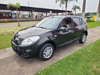 RENAULT - SANDERO - 2012/2012 - Preta - R$ 30.900,00