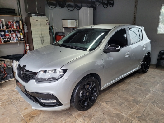 RENAULT - SANDERO - 2019/2019 - Prata - R$ 69.900,00