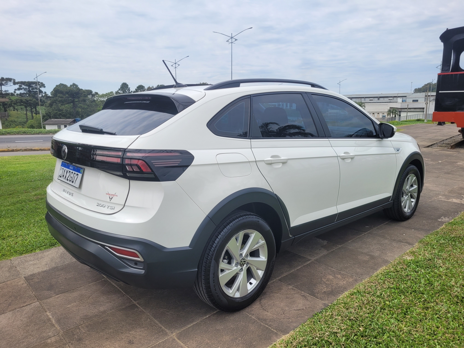 VOLKSWAGEN - NIVUS - 2021/2021 - Branca - R$ 104.900,00