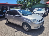 FORD - FIESTA - 2005/2005 - Prata - R$ 20.900,00